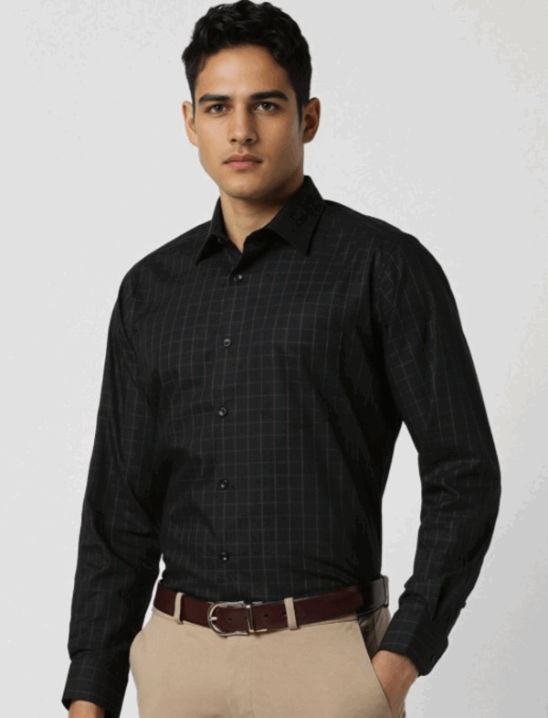 Men Regular Fit Spread Collar Grid Tattersall Checked Cotton Formal Shirt - Image 3